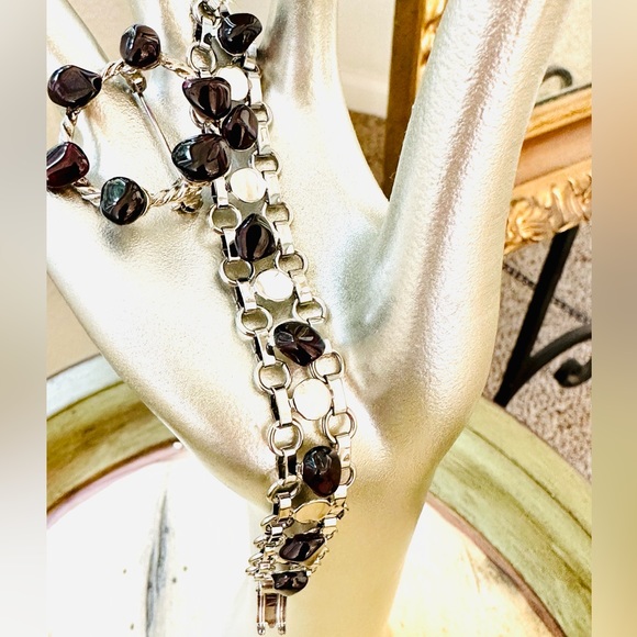 Vintage Garnet brooch and bracelet Demi parure set - Picture 15 of 16